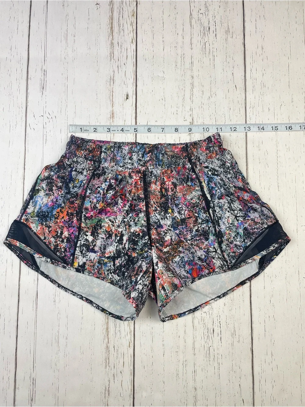Lululemon Hotty Hot Short ll *Long *4”